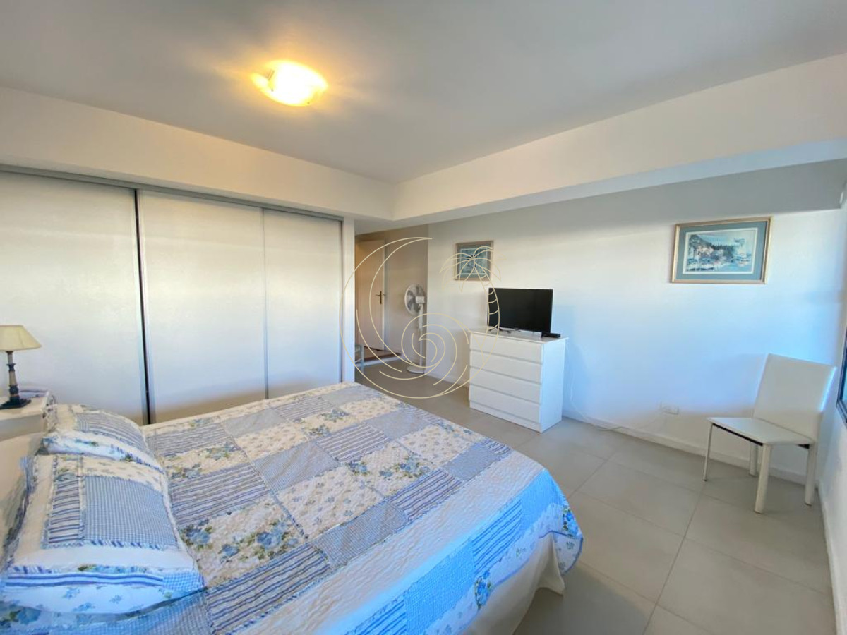 Apartamento ID.21092358 - Apartamento de 3 dormitorios en venta en Montoya, La barra.