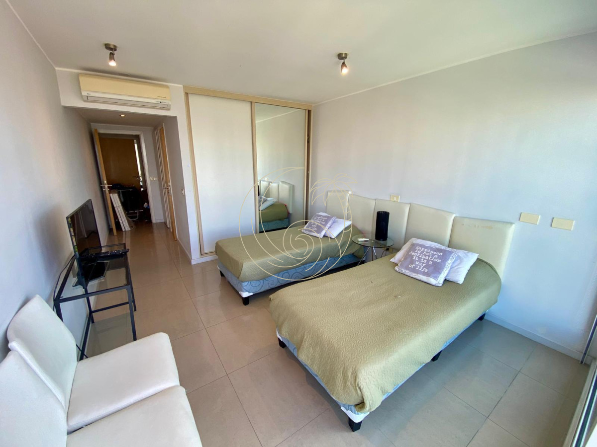 Apartamento ID.21092722 - Alexander Collection, unidad moderna y luminosa! 