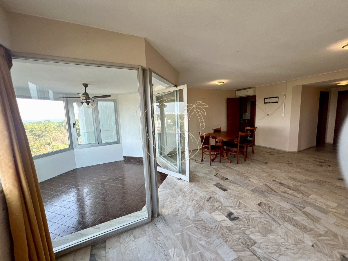 Apartamento ID.21090655 - ROOSEVELT CENTER 3 DORMITORIOS 