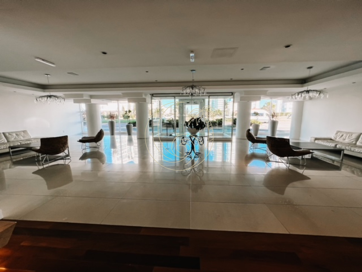 Apartamento ID.21090227 - Departamento Casino Tower en Venta, piso alto con vista 