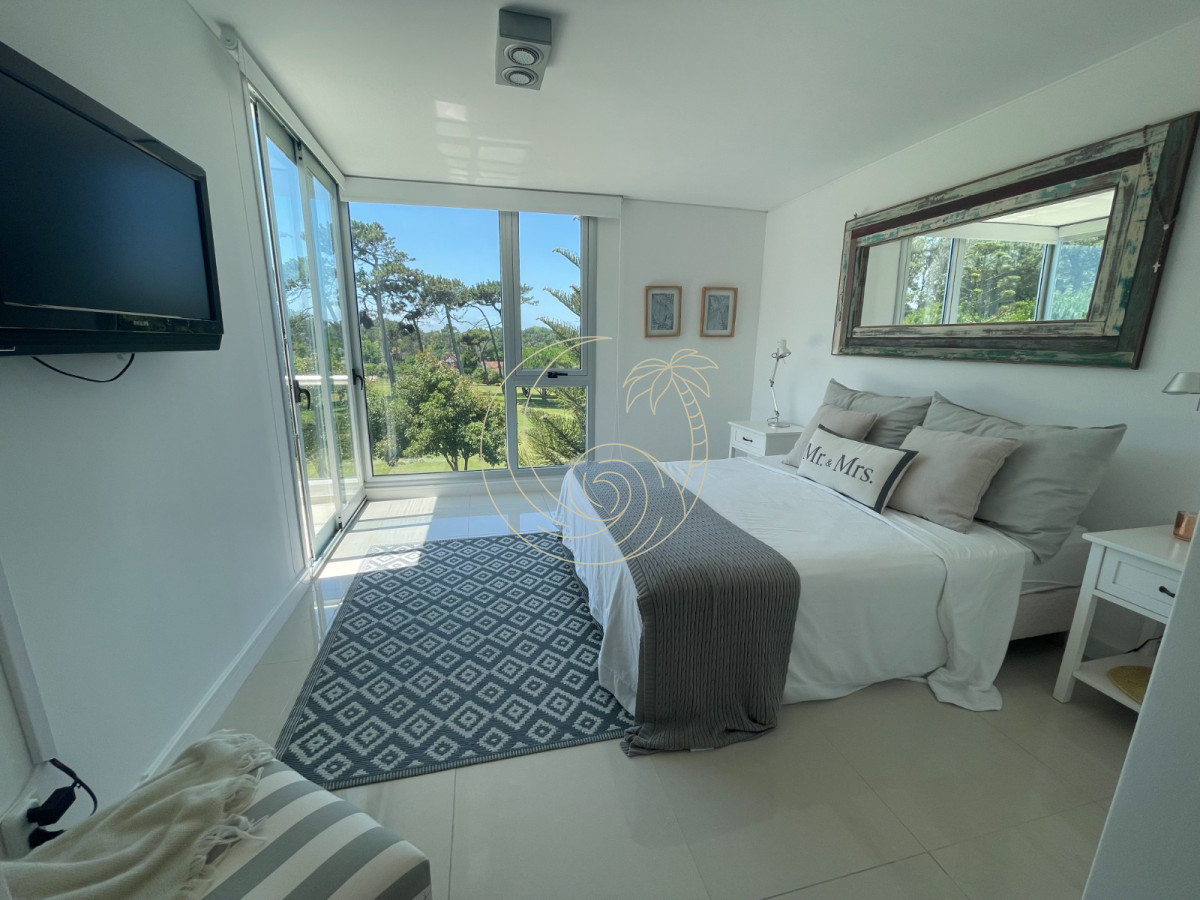 Apartamento ID.21092985 - ALQUILER TEMPORADA, Penthouse, playa brava punta del este