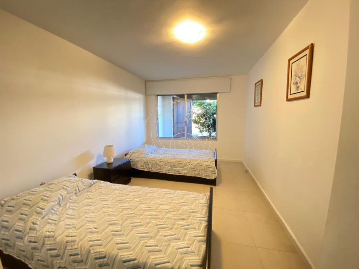 Apartamento ID.21092358 - Apartamento de 3 dormitorios en venta en Montoya, La barra.