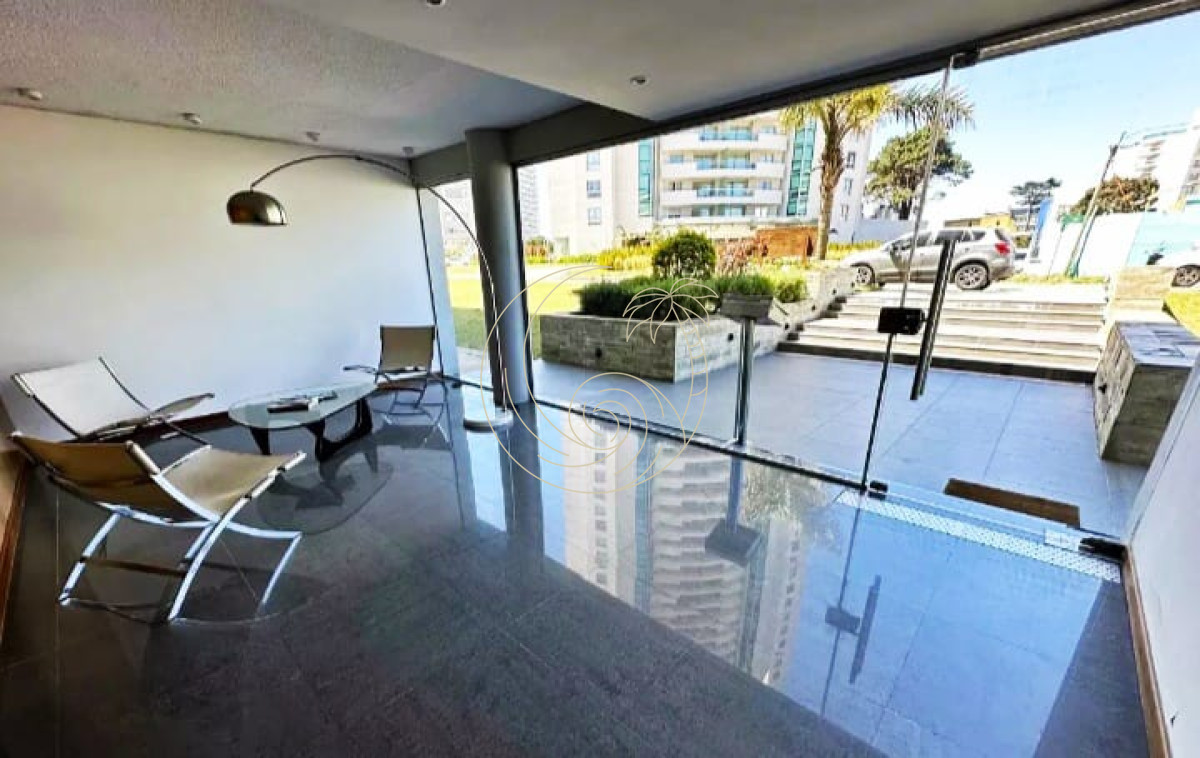 Apartamento ID.21093095 - Excelente apto, alquiler temporada en la Brava de Punta del Este