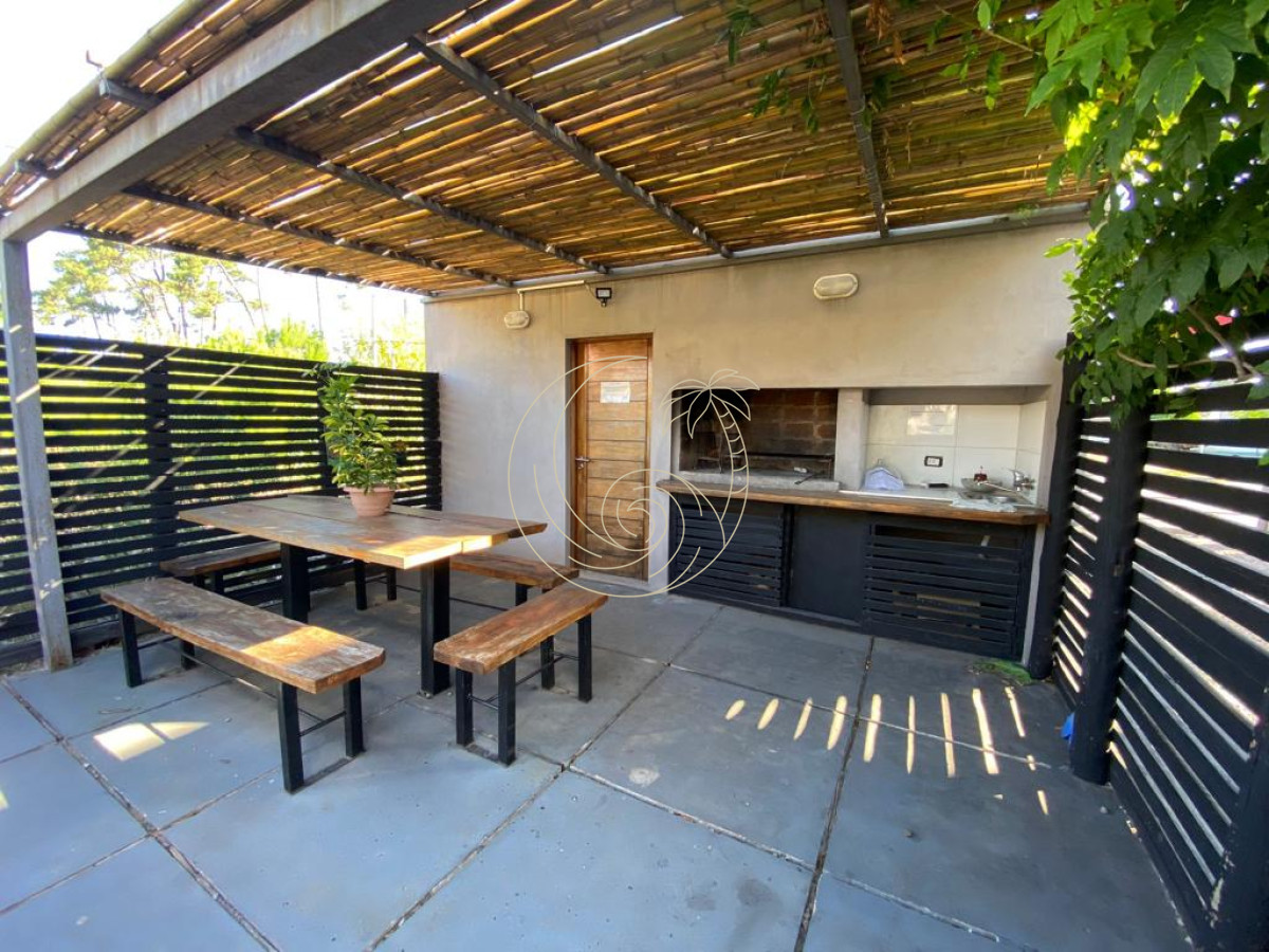 Apartamento ID.21092068 - Apartamento de un dormitorio en Altos del Pinar. Venta 