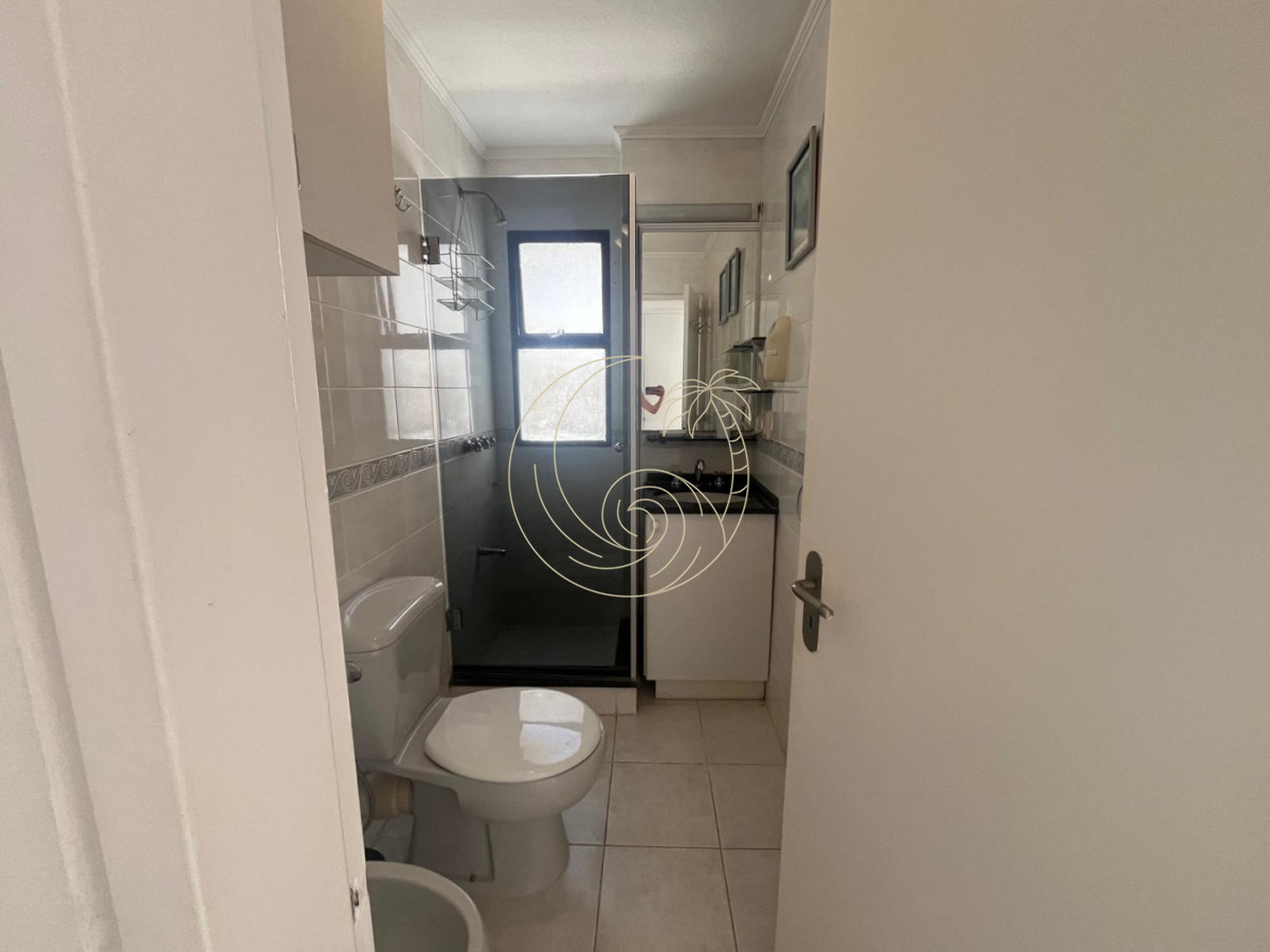 Apartamento ID.21093187 - Excelente departamento en venta en La Pensinula de Punta del Este, a 50mts del mar.