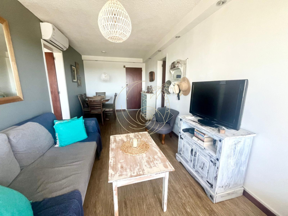 Apartamento ID.21093141 - Excelente departamento en venta sobre Roosevelt con amenities.