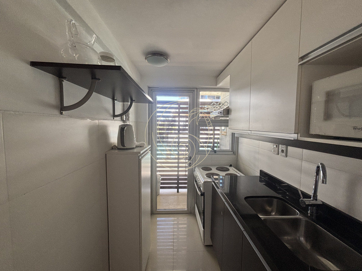 Apartamento ID.21093024 - Excelente apartamento, brava Punta del este (Parada 6) - Alquiler Anual