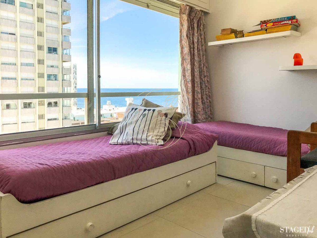 Apartamento ID.21092545 - APTO EN VENTA EN PENINSULA CON VISTA AL MAR DE 2 DORMITORIOS
