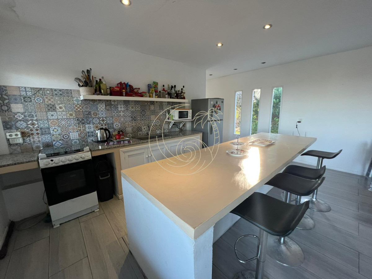 Casa ID.21090871 - Venta de Casa 5 Dormitorios en Balneario Buenos Aires.
