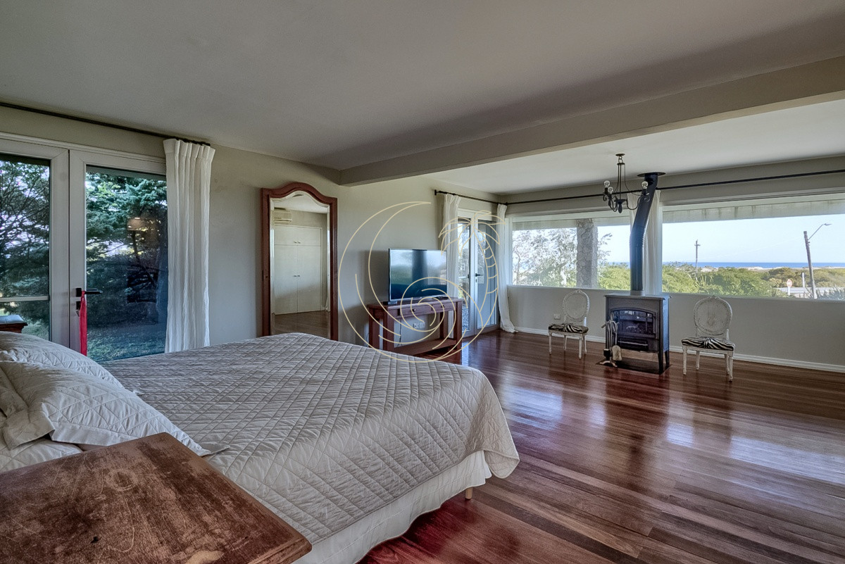 Casa ID.21090874 - CASA EN VENTA PRIMERA LINEA AL MAR , BALNEARIO BS