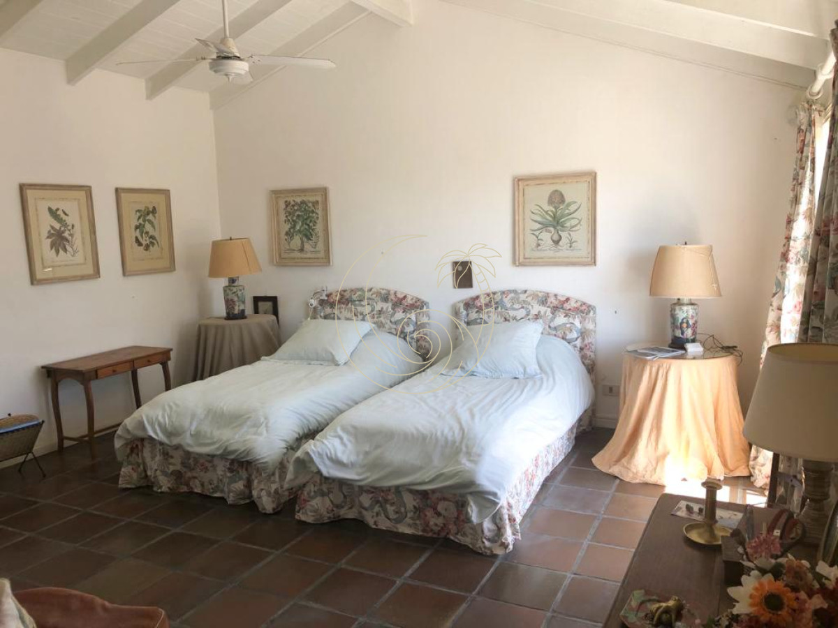 Casa ID.21092146 - Alquiler anual, casa de 4 dormitorios