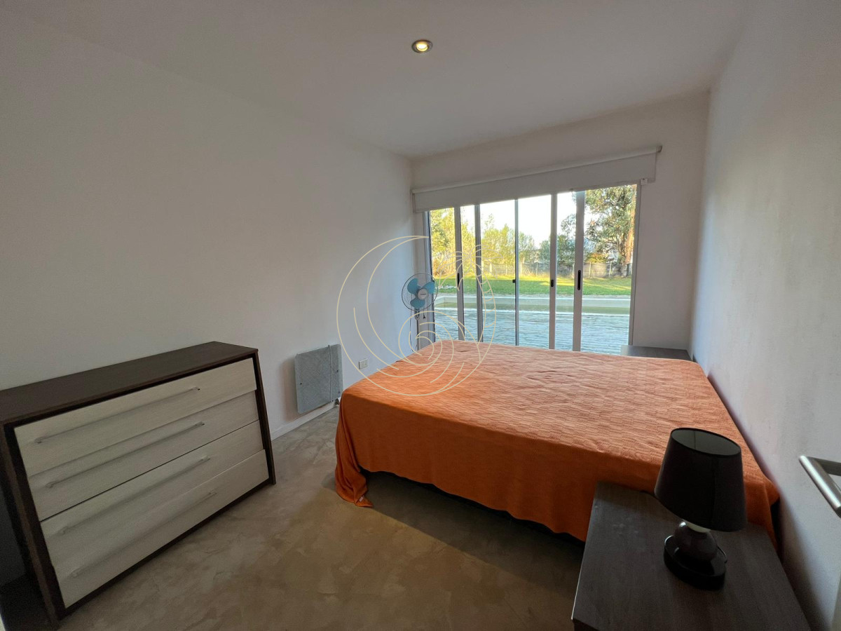 Casa ID.21090871 - Venta de Casa 5 Dormitorios en Balneario Buenos Aires.
