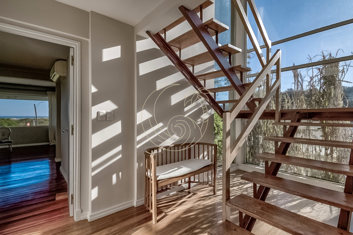 Casa ID.21090874 - CASA EN VENTA PRIMERA LINEA AL MAR , BALNEARIO BS