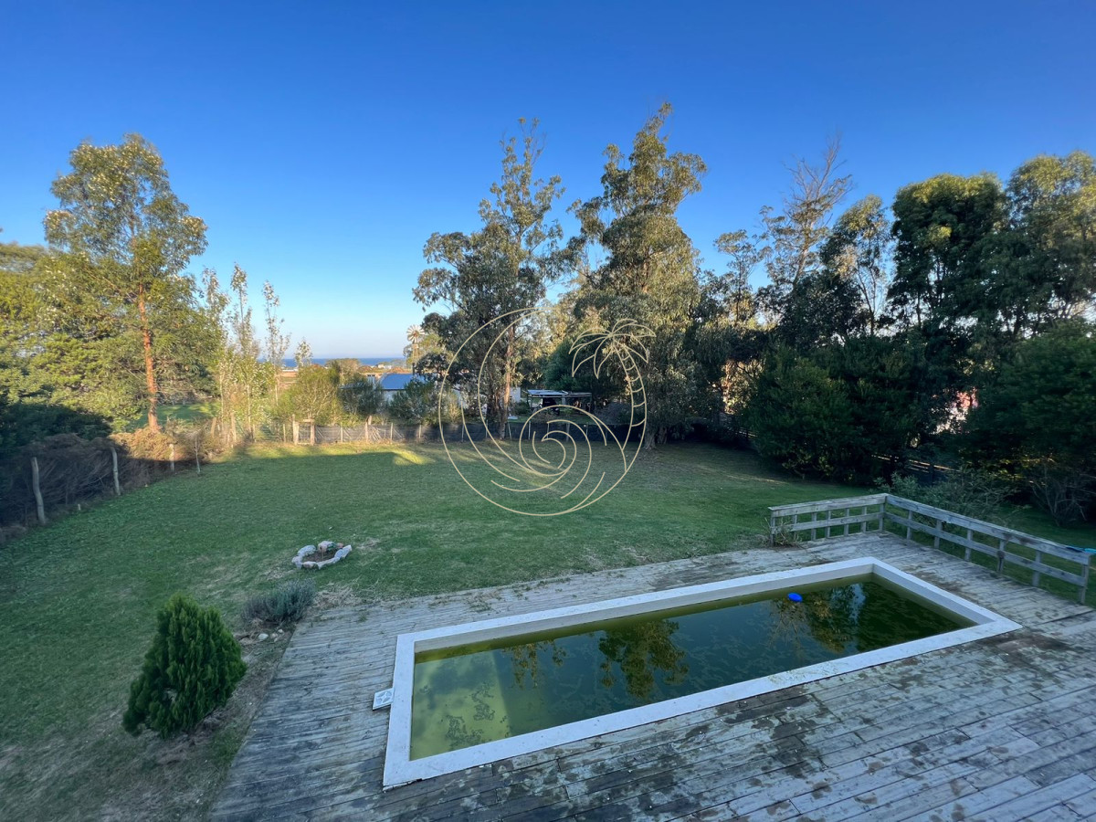 Casa ID.21090871 - Venta de Casa 5 Dormitorios en Balneario Buenos Aires.