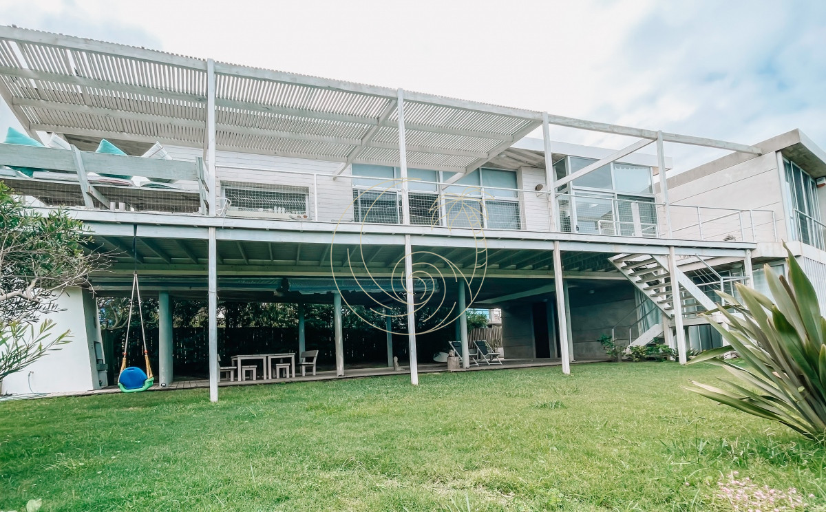 Casa ID.21092449 - CASA FRENTE AL MAR EN EL CHORRO EN VENTA