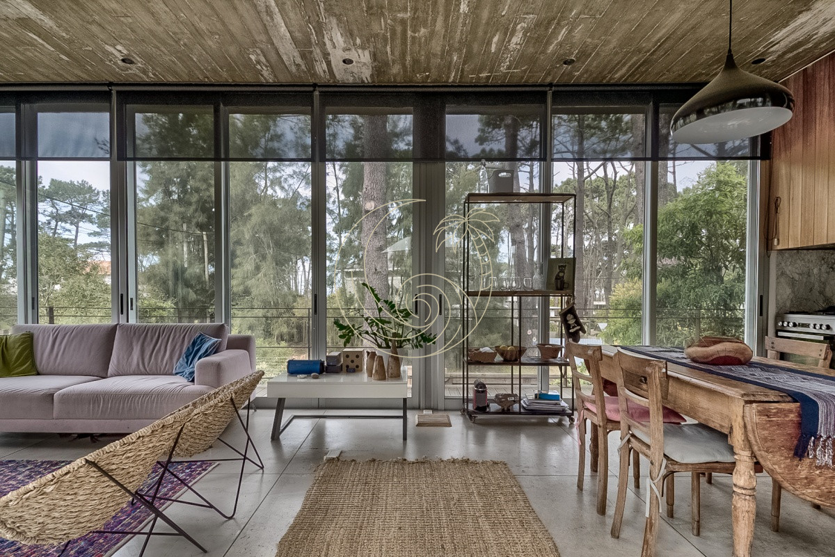 Casa ID.21091307 - Casa En Venta en Montoya a 300 mt2 del mar