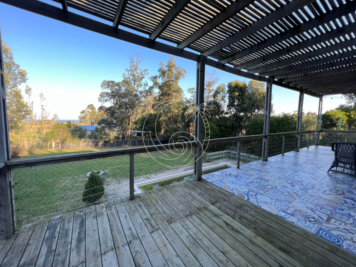 Casa ID.21090871 - Venta de Casa 5 Dormitorios en Balneario Buenos Aires.