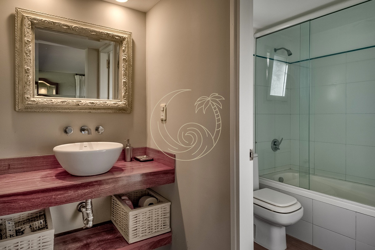 Casa ID.21090874 - CASA EN VENTA PRIMERA LINEA AL MAR , BALNEARIO BS