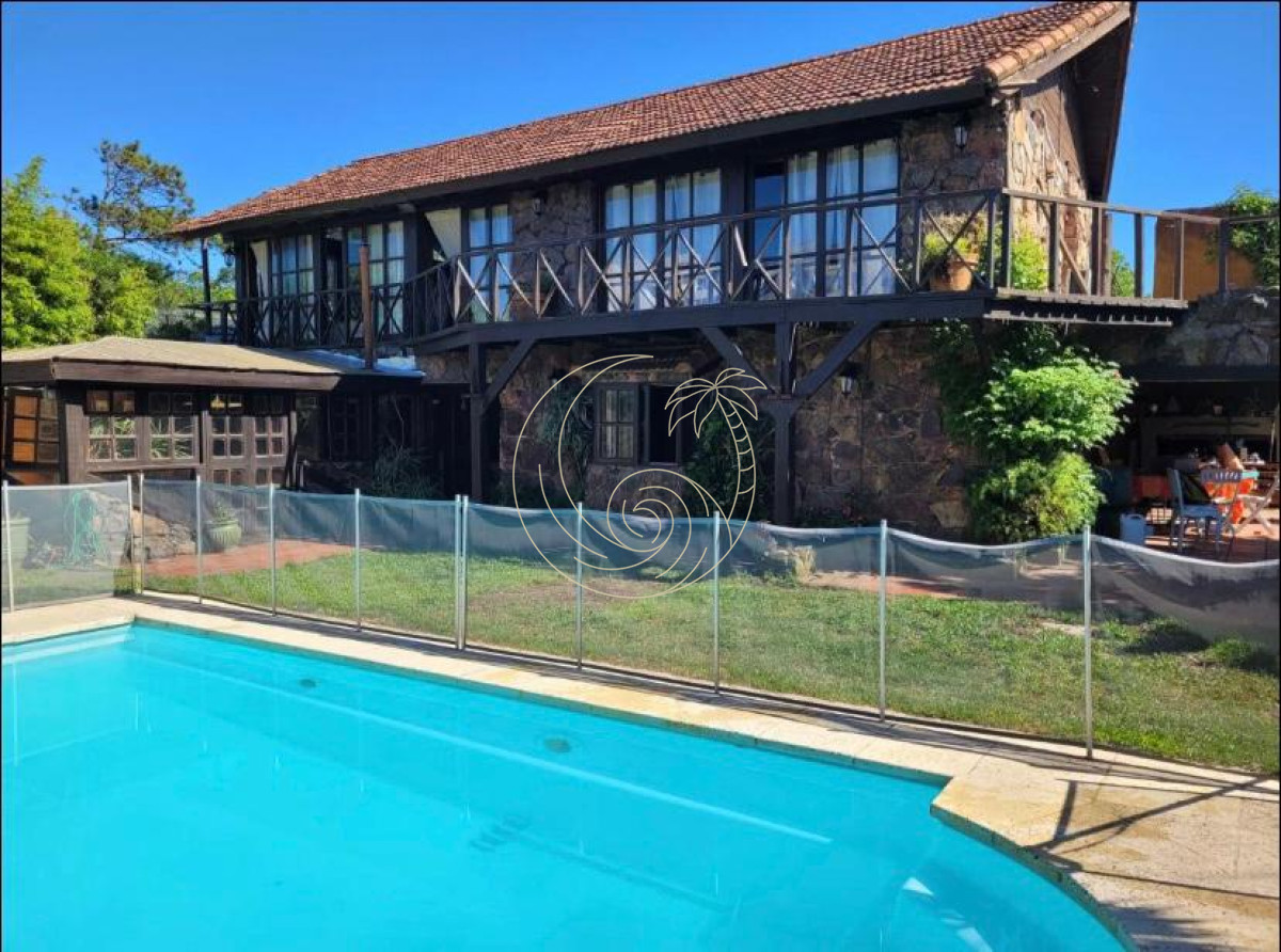 Casa ID.21091929 - Casa en Jardi­n Pinares - Maldonado