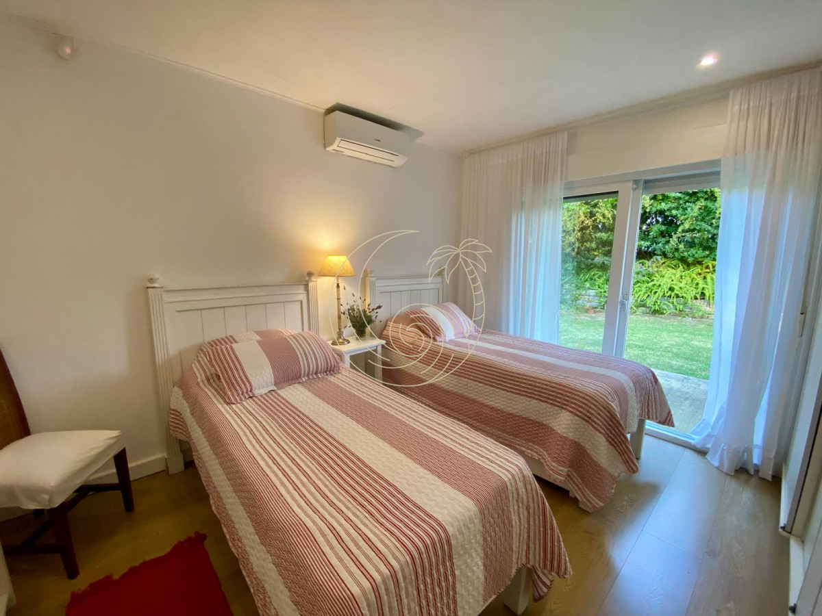 Casa ID.21091562 - Casa en Montoya - La Barra, ubicada a 300 metros del mar