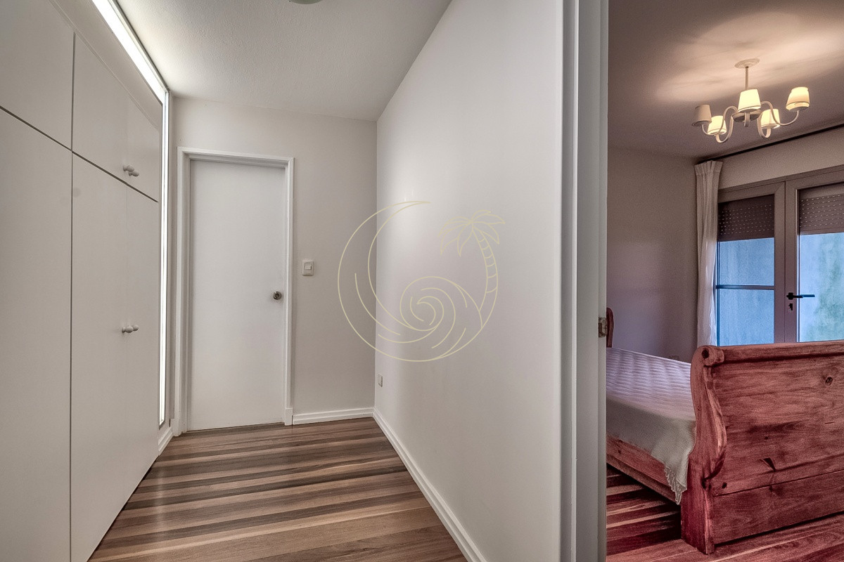 Casa ID.21090874 - CASA EN VENTA PRIMERA LINEA AL MAR , BALNEARIO BS
