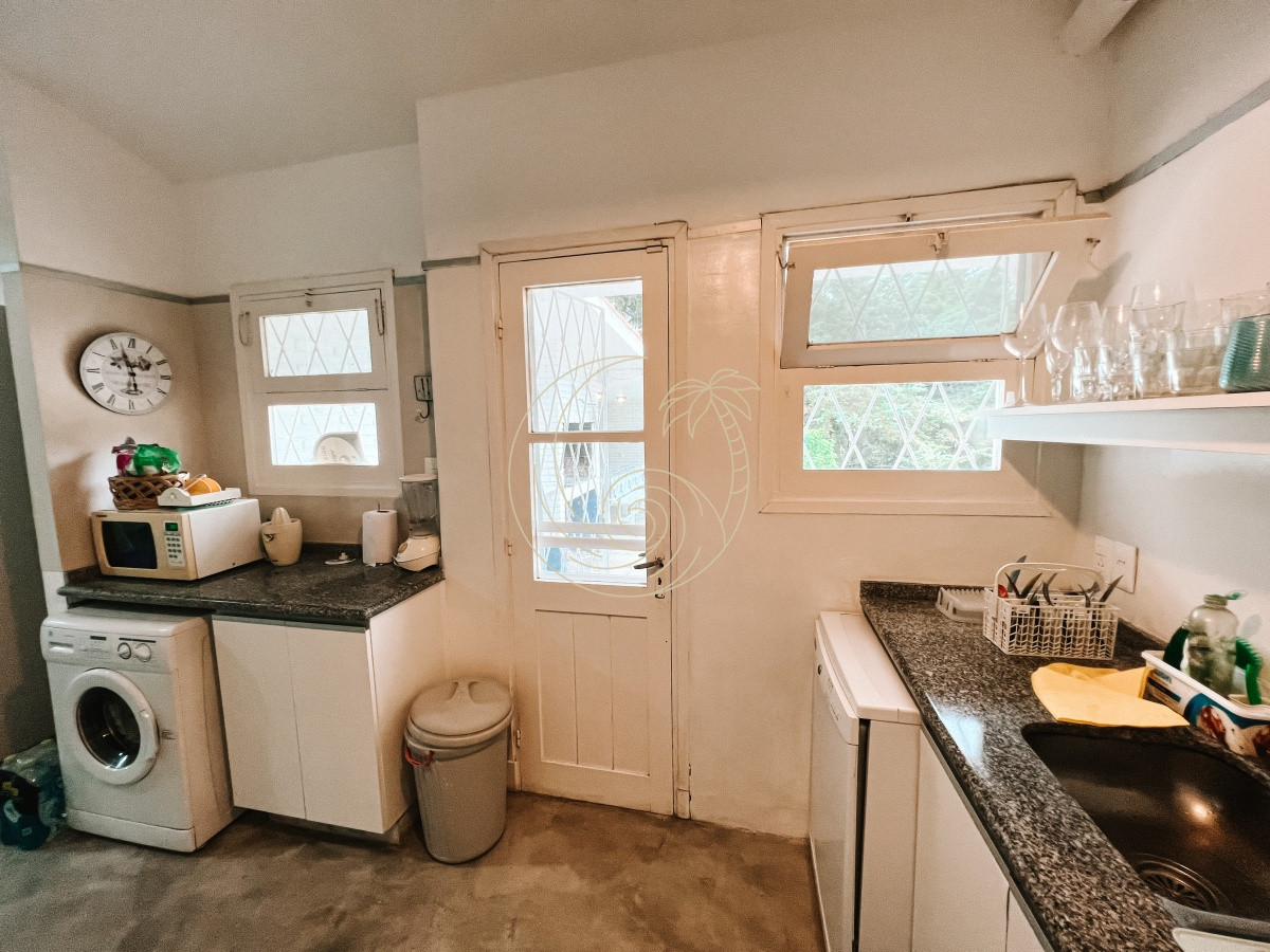 Casa ID.21091935 - Casa en Venta de 4 dormitorios en el Golf, Punta del Este!