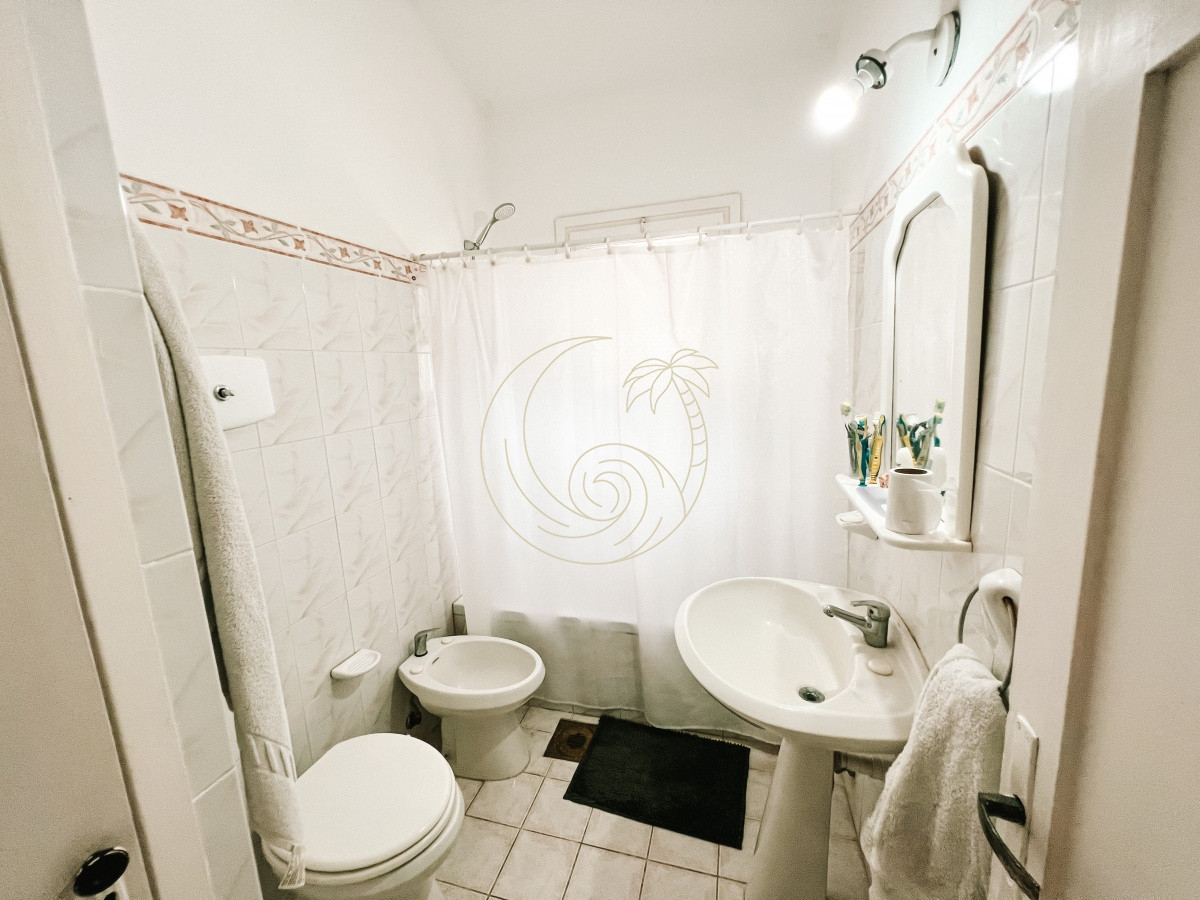 Casa ID.21091935 - Casa en Venta de 4 dormitorios en el Golf, Punta del Este!