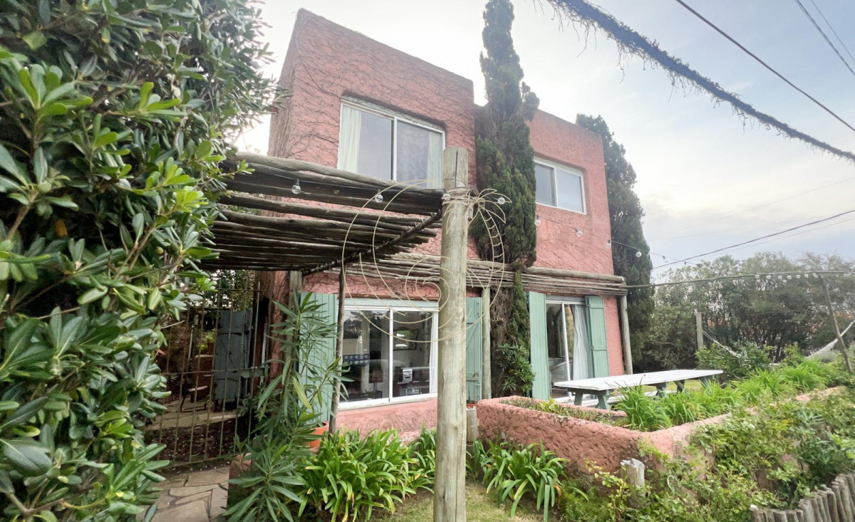 Casa ID.21092450 - CASA EN VENTA DE 5 DORM EN LA BARRA A 250 MTS DEL MAR