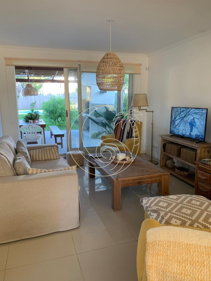 Casa ID.21093287 - Hermosa y Acogedora Casa en Las Grutas - Punta Ballena, a pasos del mar