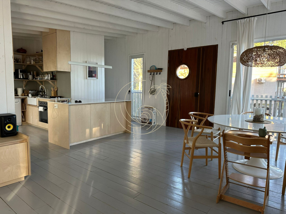 Casa ID.21093186 - CASA EN VENTA FRENTE AL MAR, EN SAN VICENTE - BARRIO SEMI PRIVADO