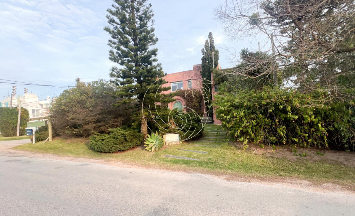 Casa ID.21092450 - CASA EN VENTA DE 5 DORM EN LA BARRA A 250 MTS DEL MAR