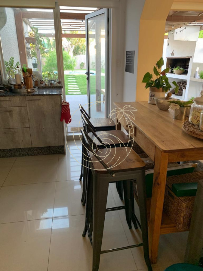 Casa ID.21093287 - Hermosa y Acogedora Casa en Las Grutas - Punta Ballena, a pasos del mar