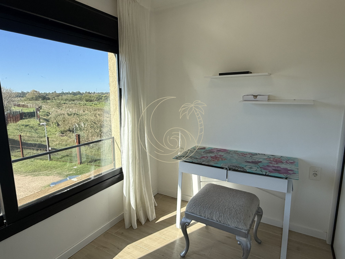 Casa ID.21093199 - Casa totalmente amoblada en alquiler Pilar de los Horneros 4 domitorios
