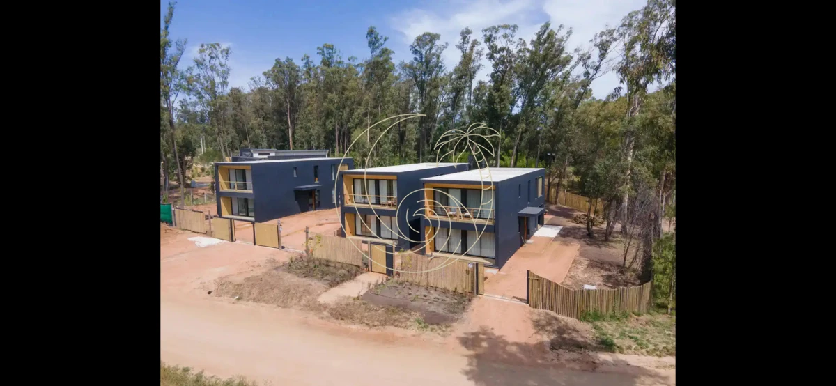Casa ID.21092817 - CASA A ESTRENAR, COMPLEJO BOSQUE! 