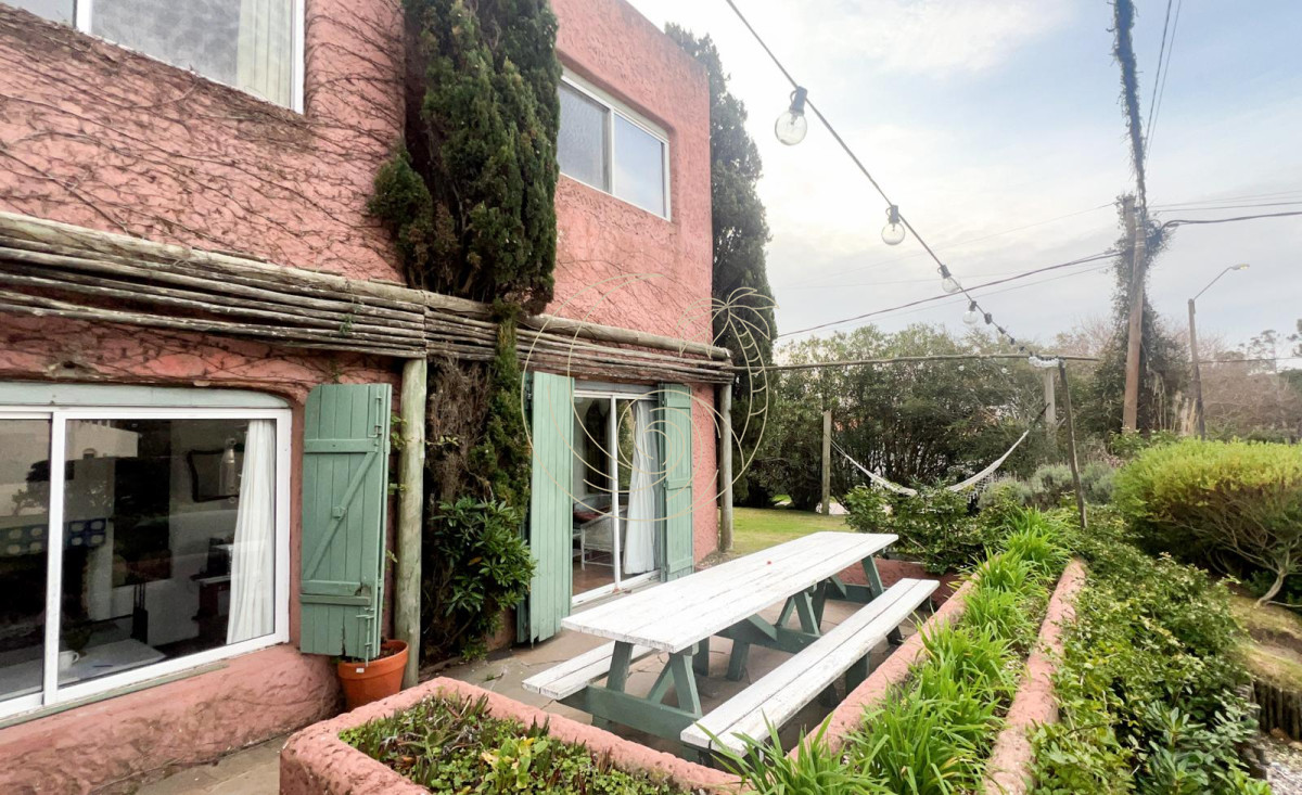 Casa ID.21092450 - CASA EN VENTA DE 5 DORM EN LA BARRA A 250 MTS DEL MAR