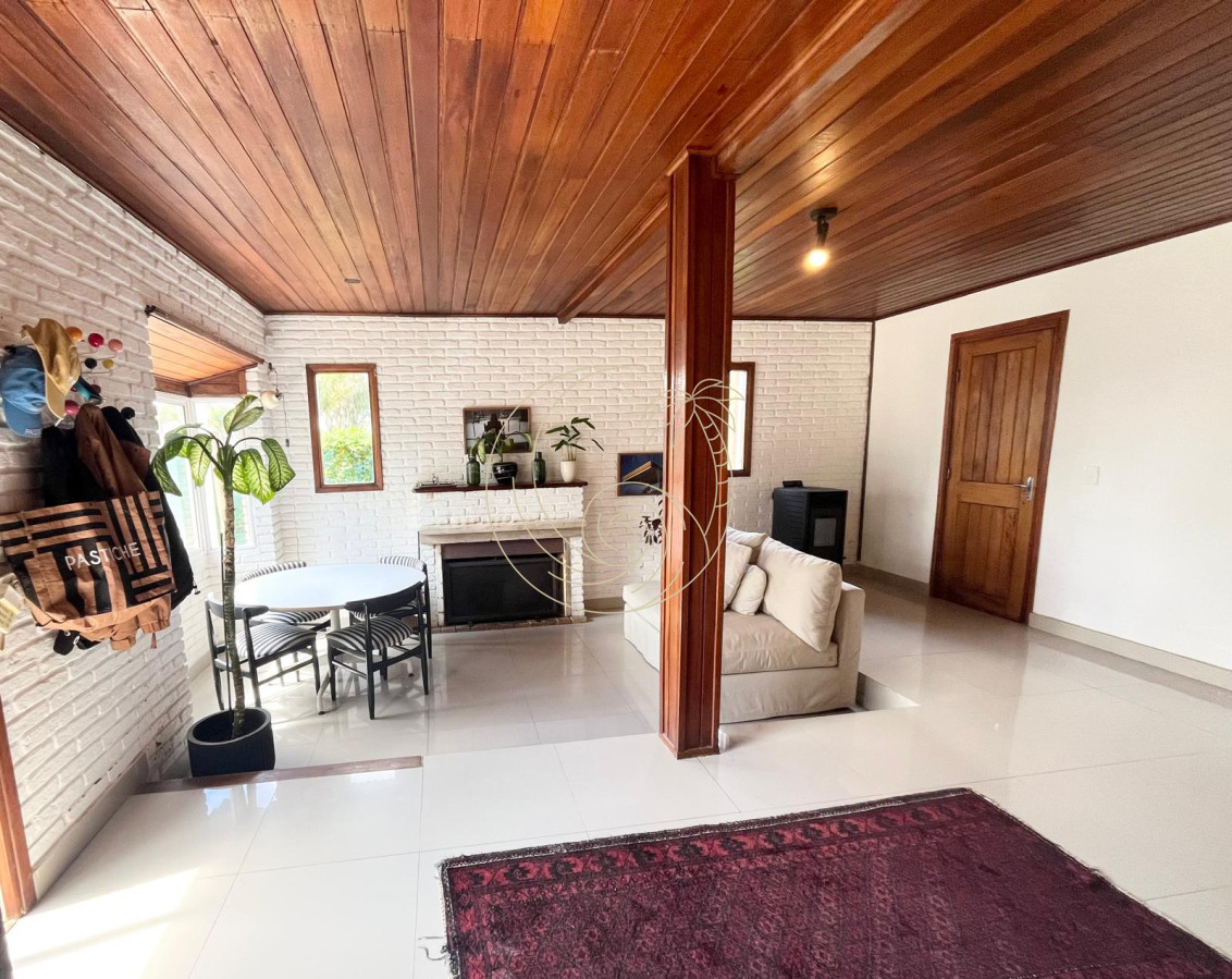 Casa ID.21093079 - Alquiler temporada en Manantiales a metros del mar.