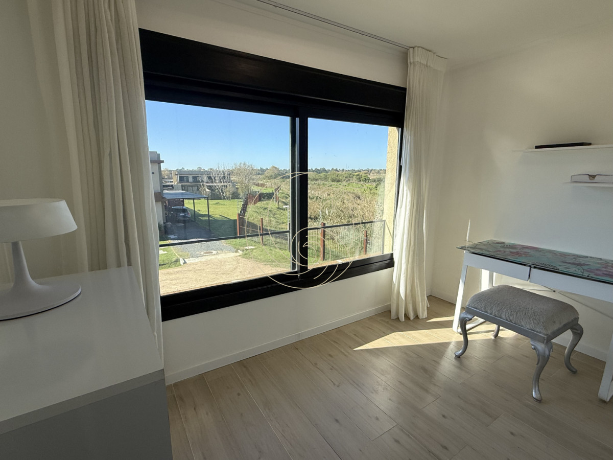 Casa ID.21093199 - Casa totalmente amoblada en alquiler Pilar de los Horneros 4 domitorios