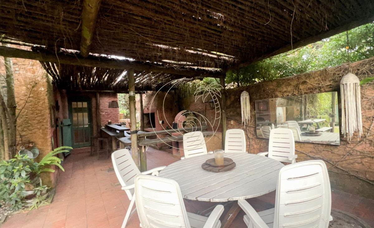 Casa ID.21092450 - CASA EN VENTA DE 5 DORM EN LA BARRA A 250 MTS DEL MAR