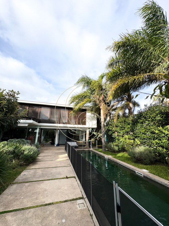 Casa ID.21093205 - CASA EN VENTA PRIMERA LINEA AL ARROYO DE LA BARRA