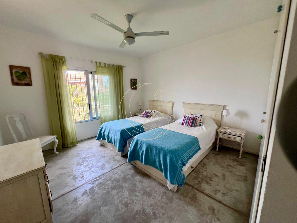 Casa ID.21093077 - Excelente casa con vista al mar, frente a Montoya 