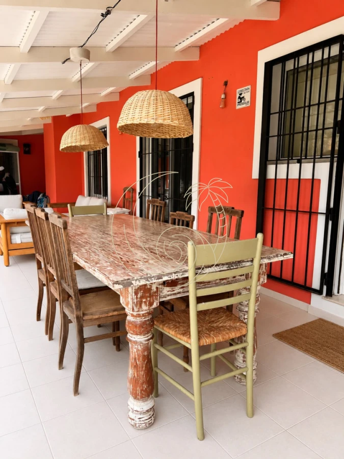 Casa ID.21093236 - Alquiler de temporada en el centro de La Barra, a pasos del mar.
