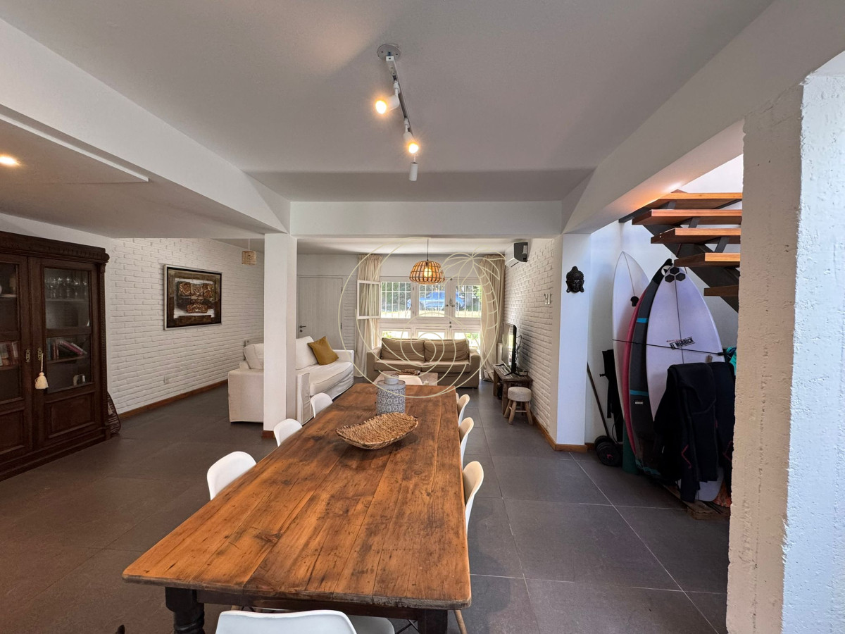 Casa ID.21093130 - Alquiler Anual, casa parada 14, Mansa - Punta del Este
