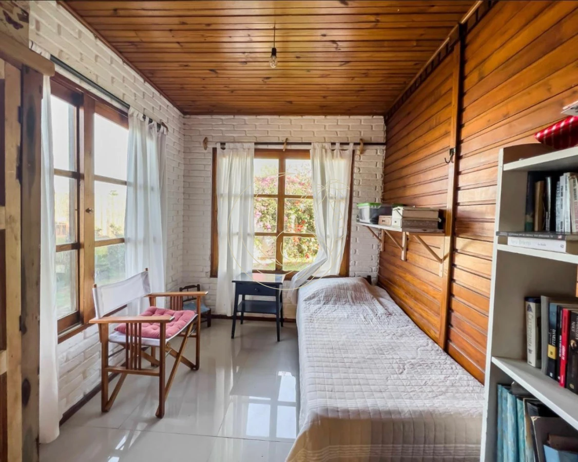 Casa ID.21093079 - Alquiler temporada en Manantiales a metros del mar.