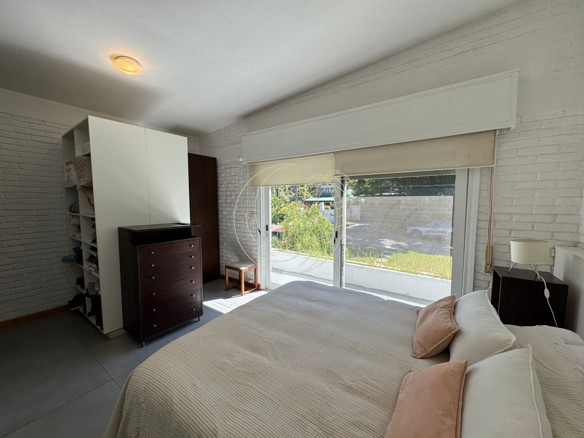 Casa ID.21093130 - Alquiler Anual, casa parada 14, Mansa - Punta del Este