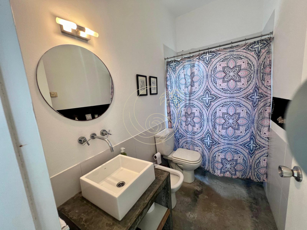 Casa ID.21093077 - Excelente casa con vista al mar, frente a Montoya 