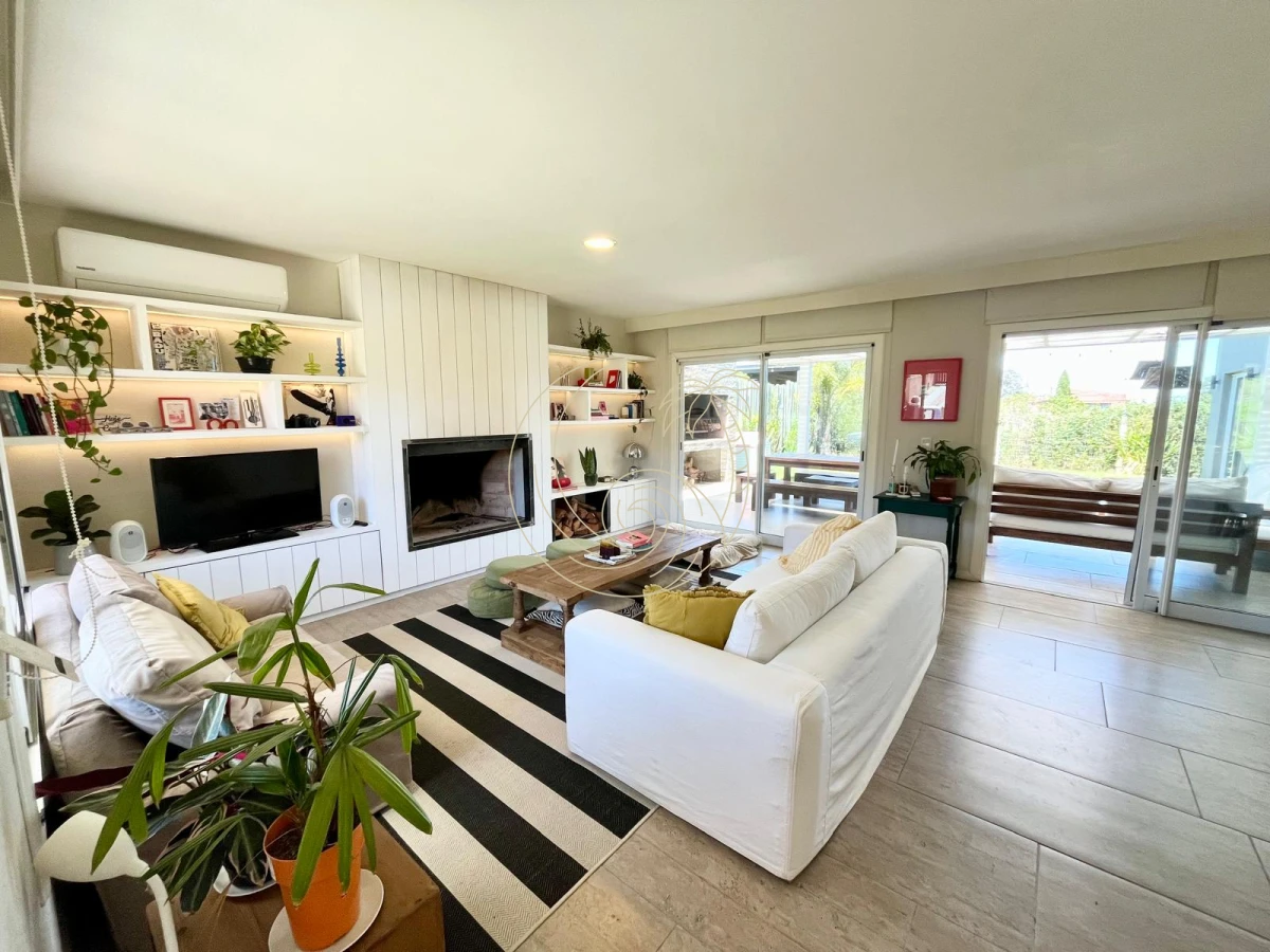 Casa ID.21093086 - Excelente casa en Alquiler de temporada en Manantiales.