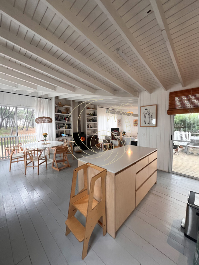 Casa ID.21093186 - CASA EN VENTA FRENTE AL MAR, EN SAN VICENTE - BARRIO SEMI PRIVADO
