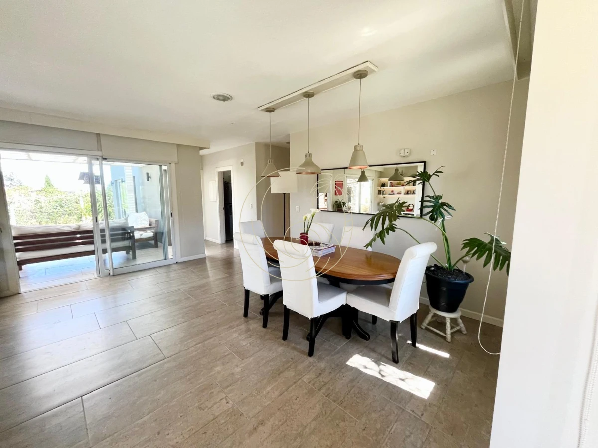 Casa ID.21093086 - Excelente casa en Alquiler de temporada en Manantiales.