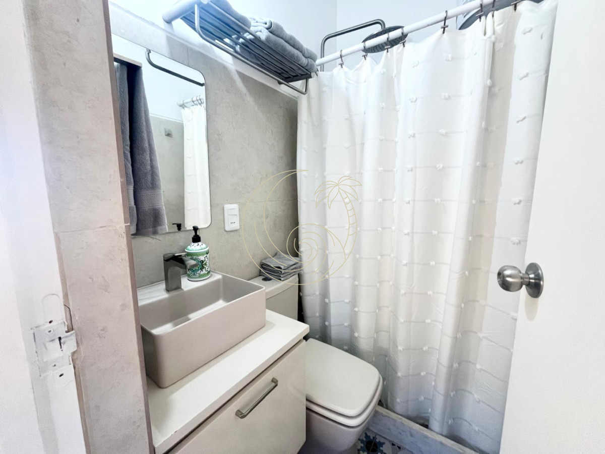 Casa ID.21093169 - Loft en Alquiler Anual en El Chorro a 100 mts del mar.