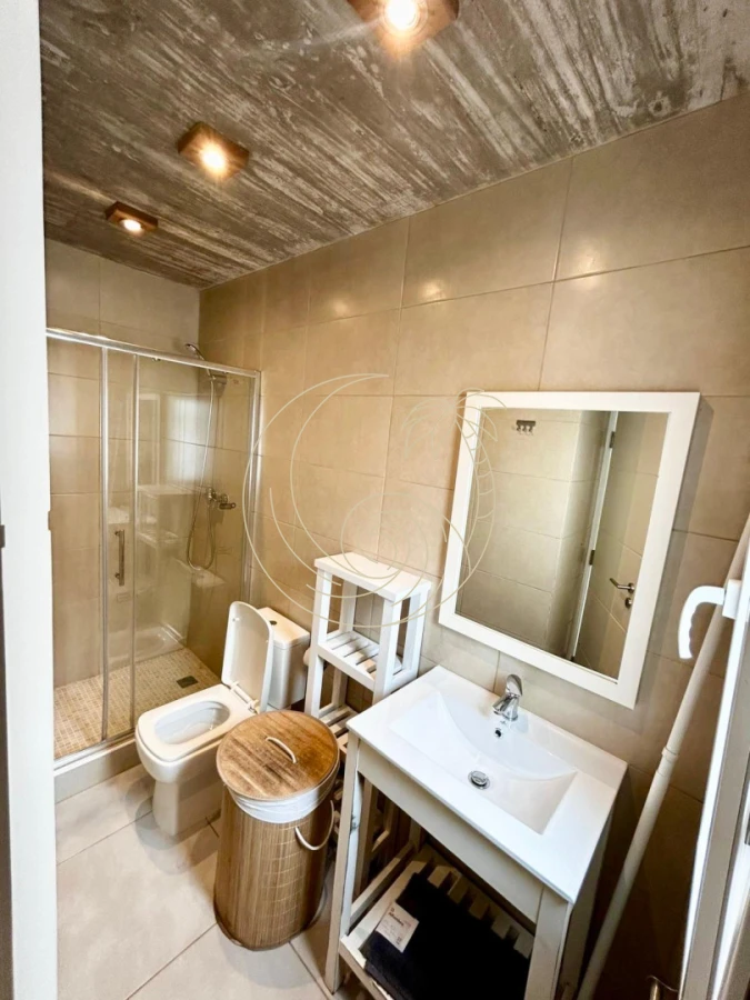 Casa ID.21093138 - Excelente Casa en El Tesoro en Alquiler Temporal a 100 mts del mar.